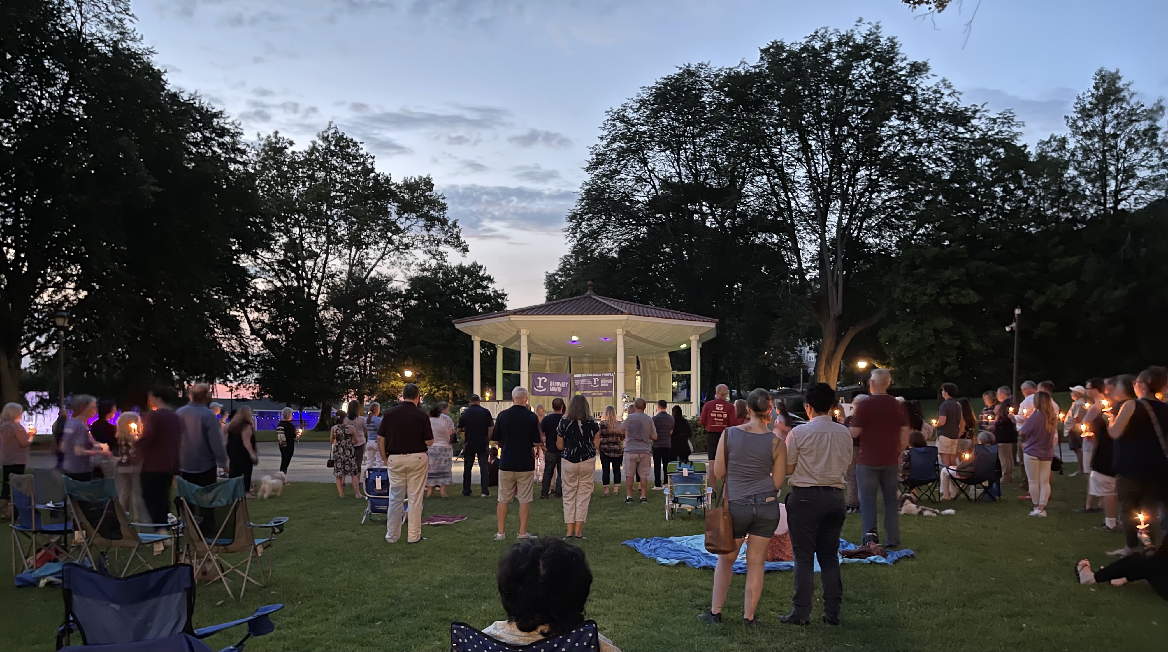 The Night of Remembrance Candlelight Vigil, co-hosted by the Northport/East Northport Community Drug and Alcohol Task Force and TOH Opioid and Addiction Task Force, will take place on Saturday, August 31 in Northport Village Park, beginning at 7pm.