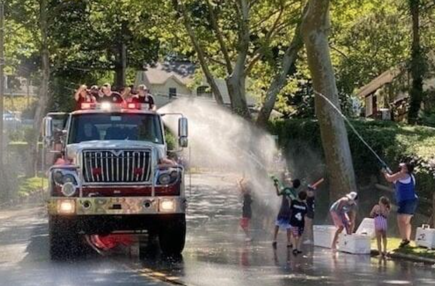 Eaton&#39;s Neck officials have made the difficult decision to eliminate water fights at the community&#39;s upcoming 4th of July parade. 