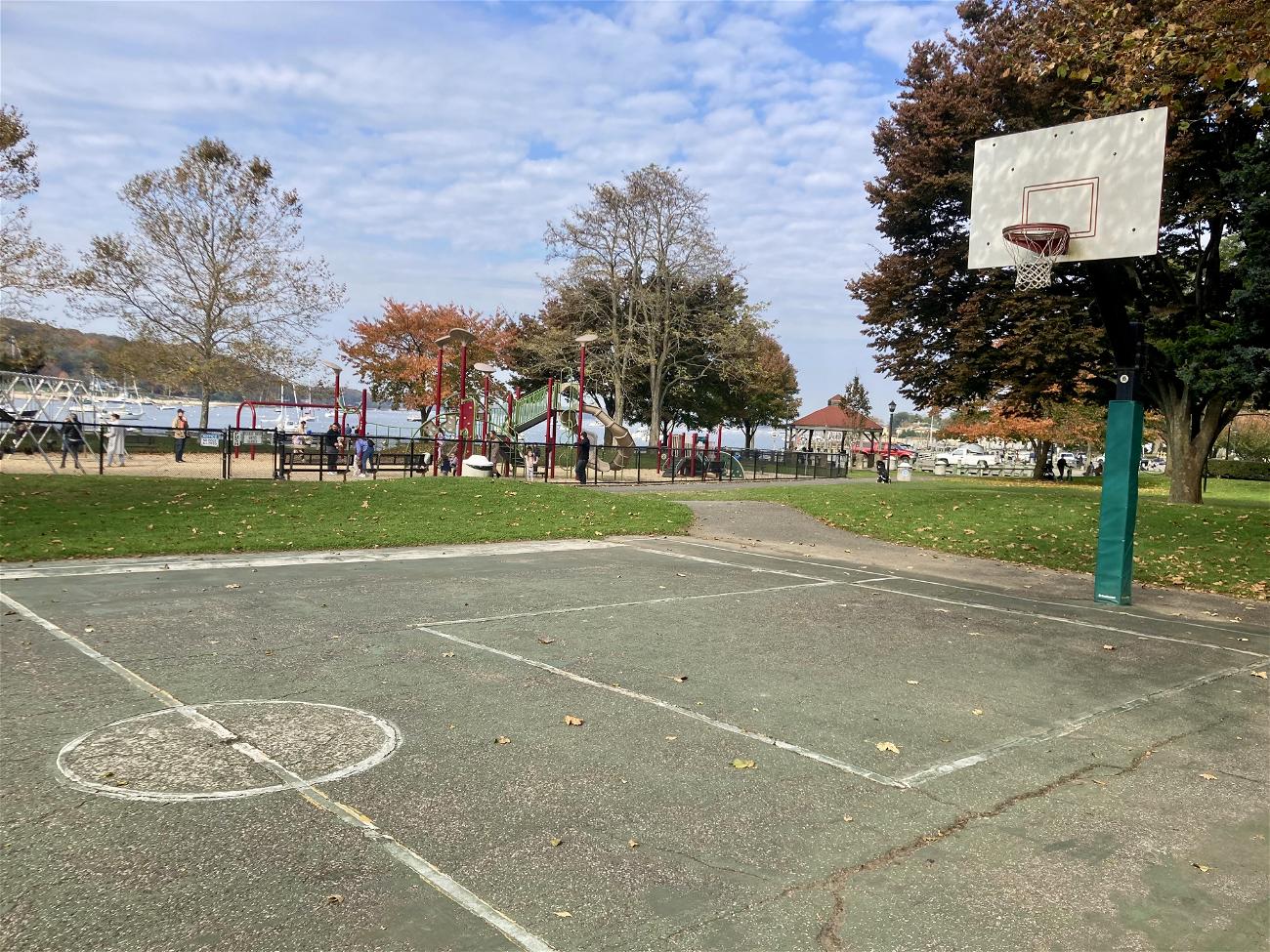 The Village of Northport will be holding a “Basketball Construction Workshop” on Tuesday, February 27 at 10am in Village Hall. Project supporters have publicized a final push to raise funds that will help ensure the court is built. 