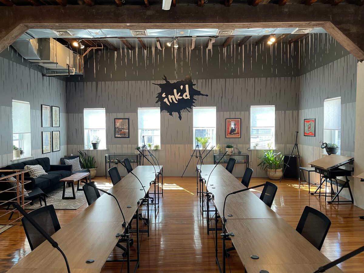 (L)ink’d offers a spacious and bright community workspace for professionals who need a change of pace in their work-from-home routine.