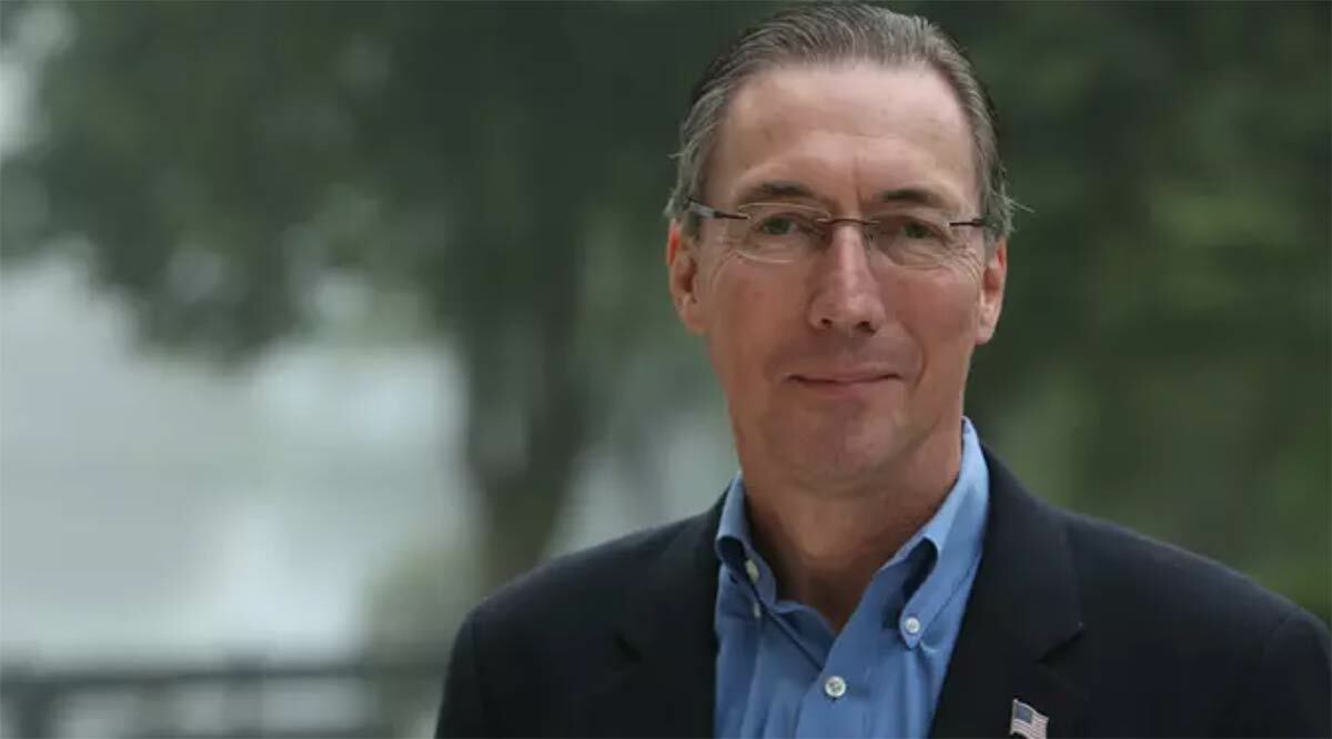 Senator James Gaughran announced yesterday his plans to not seek re-election. Photo via www.nysenate.gov.